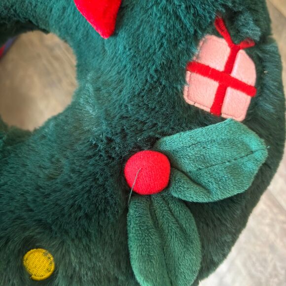 Holiday Soft Plush Whimsical Hanging Wreath Pillow Throw Pillow Decor 12"x16" - Picture 4 of 5